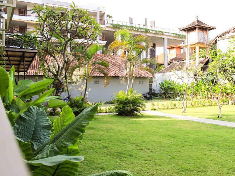 Kemuning Kuta Hotel Exterior foto